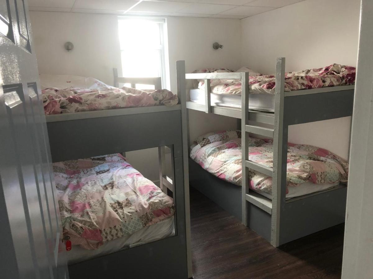 Greenway & Copper Coast Hostel Bunmahon Екстериор снимка